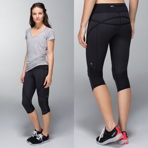 Lululemon Run: Pace Crop Wee Stripe Black / Black